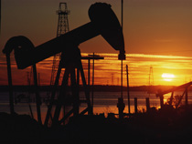 Экспортная пошлина на нефть в РФ с 1 декабря вырастет до $406,6 за тонну